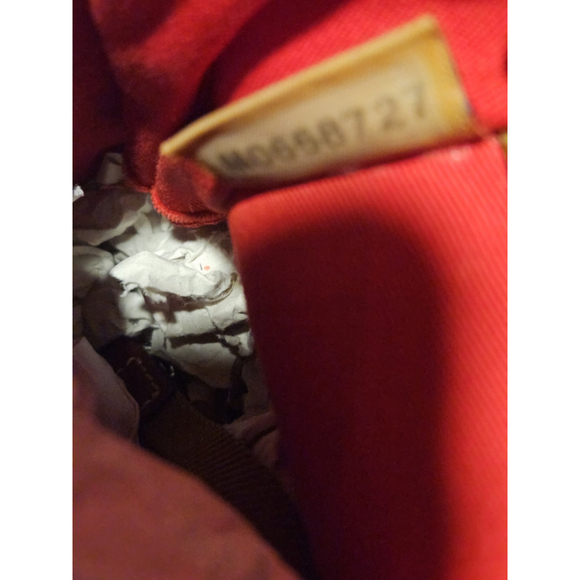 Dooney & Bourke Green and Tan Handbag - Picture 15 of 16